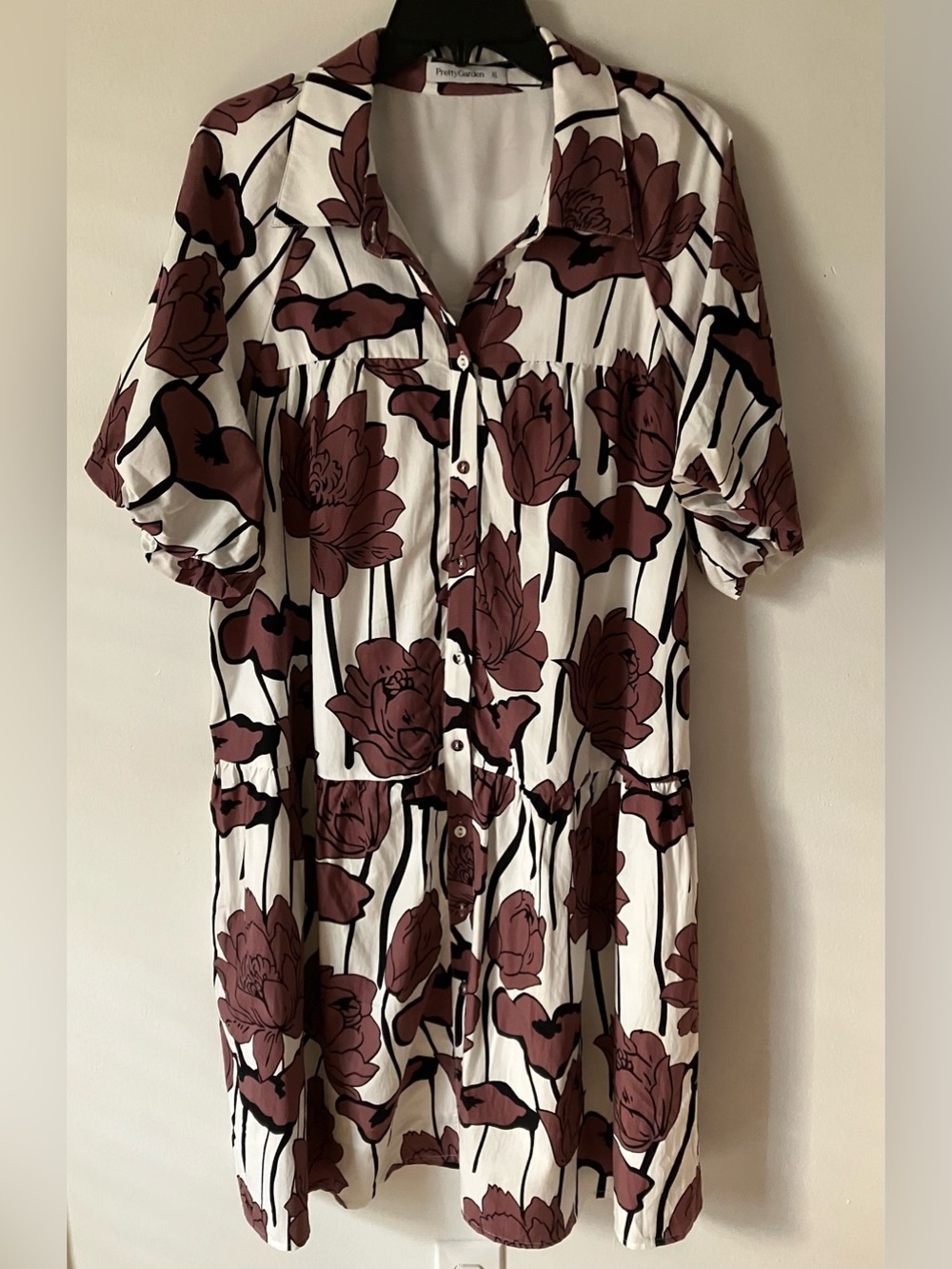 PRETTY GARDEN Tiered Floral Button-Front Dress with Brown Flowers